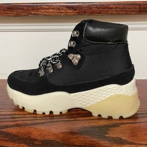 Steve Madden shoes